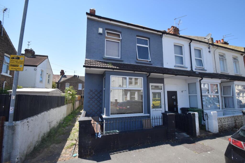 4 bed End of Terrace for rent in Eastbourne. From Hunt Frame - Eastbourne