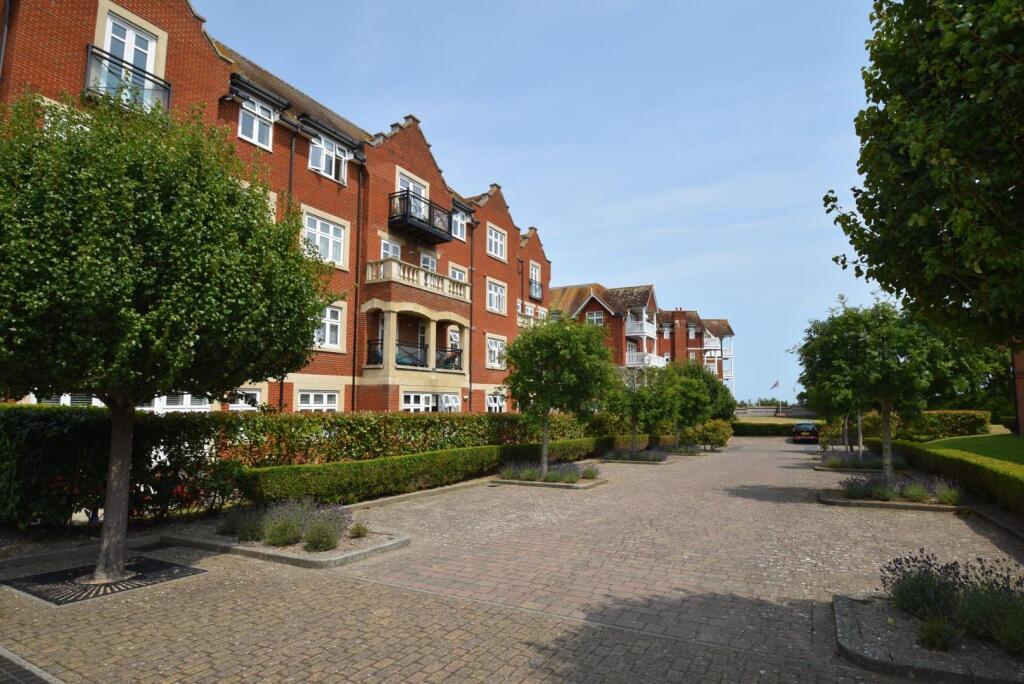 2 bed 1st Floor Flat for rent in Friston. From Hunt Frame - Eastbourne