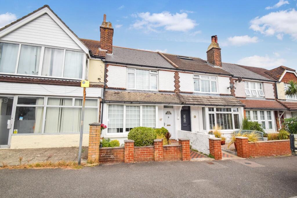 2 bed Mid Terraced House for rent in Polegate. From Hunt Frame - Eastbourne 2 bed Mid Terraced House for rent in Polegate. From Hunt Frame - Eastbourne