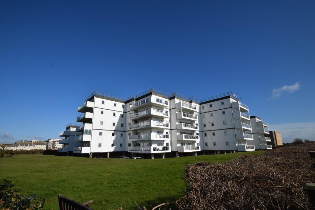 2 bed Apartment for rent in Eastbourne. From Hunt Frame - Eastbourne