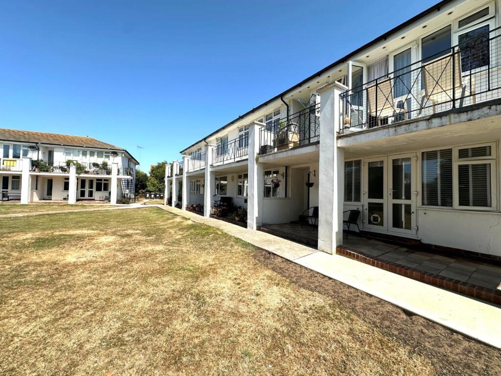 1 bed 1st Floor Flat for rent in Polegate. From Hunt Frame - Eastbourne 1 bed 1st Floor Flat for rent in Polegate. From Hunt Frame - Eastbourne