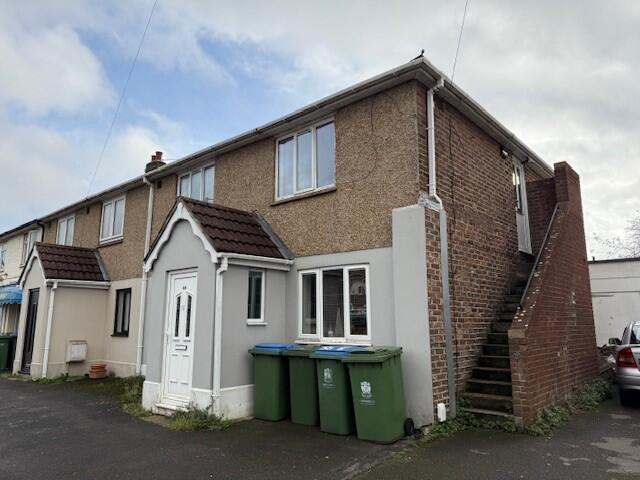 1 bed 1st Floor Flat for rent in Fareham. From Days Lettings Ltd - Southsea