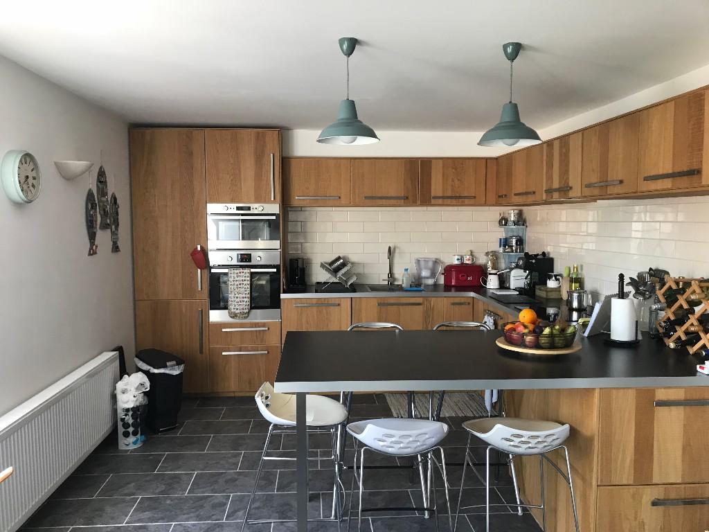 2 bed 1st Floor Flat for rent in Portsmouth. From Days Lettings Ltd - Southsea 2 bed 1st Floor Flat for rent in Portsmouth. From Days Lettings Ltd - Southsea
