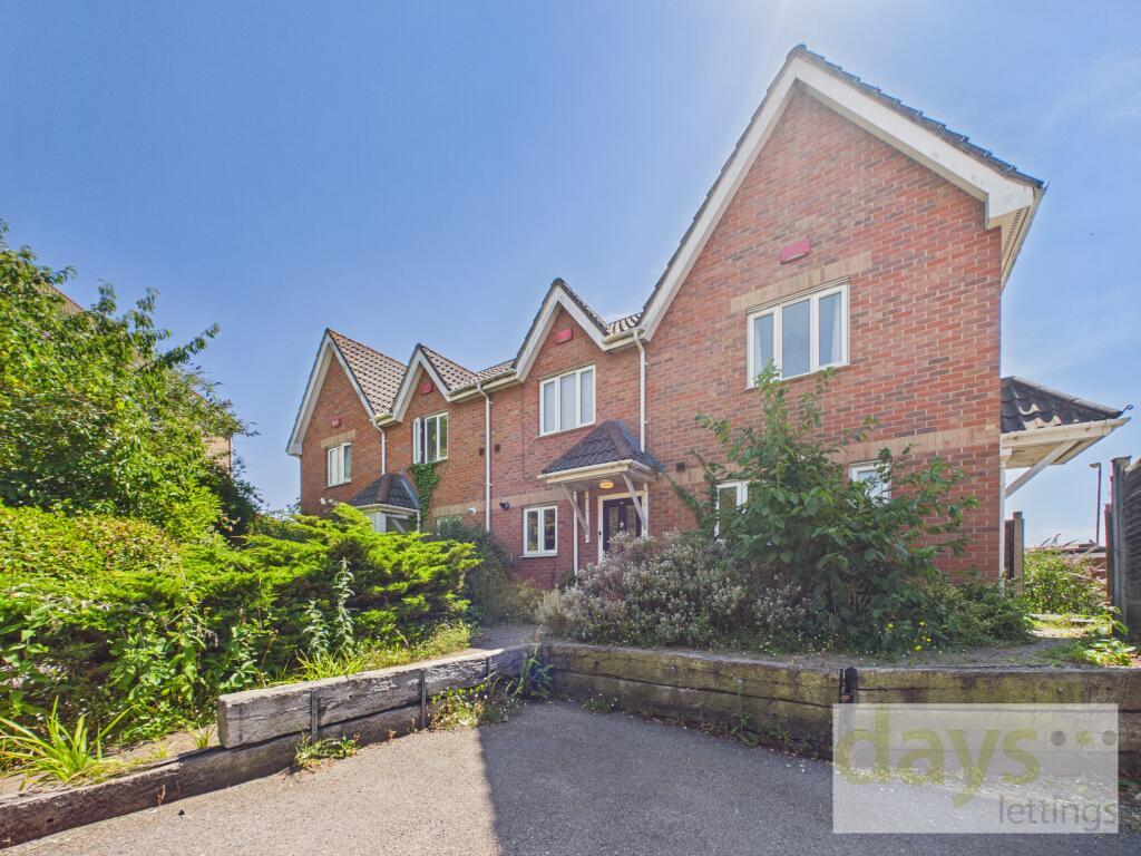 2 bed End of Terrace for rent in Southwick. From Days Lettings Ltd - Southsea