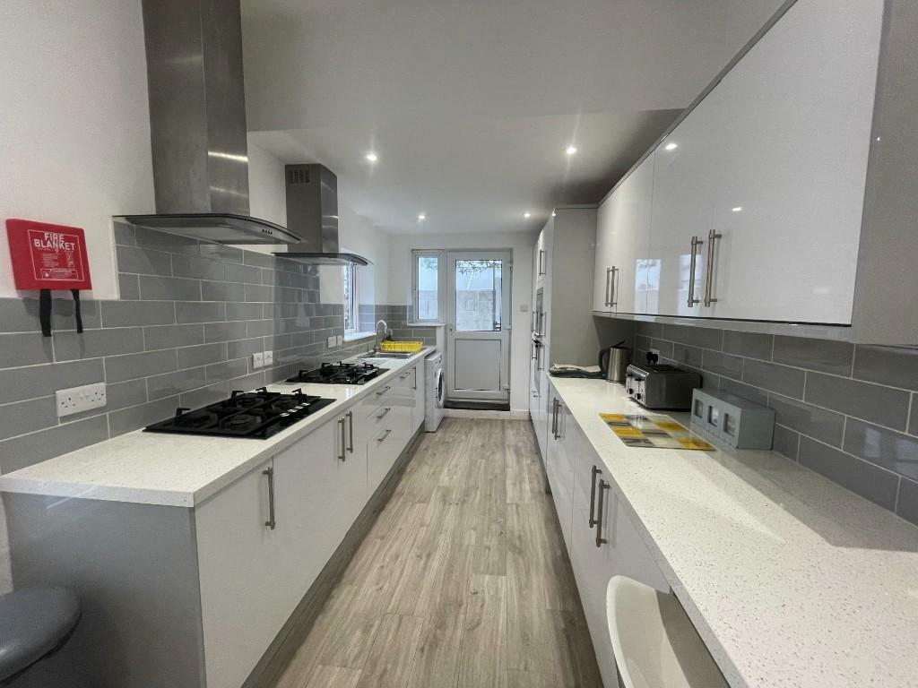 1 bed Mid Terraced House for rent in Portsmouth. From Days Lettings Ltd - Southsea 1 bed Mid Terraced House for rent in Portsmouth. From Days Lettings Ltd - Southsea