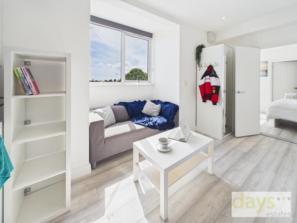 1 bed HMO for rent in Portsmouth. From Days Lettings Ltd - Southsea 1 bed HMO for rent in Portsmouth. From Days Lettings Ltd - Southsea
