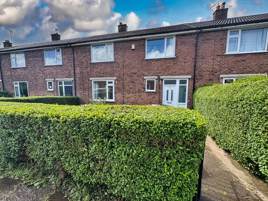 3 bed Mid Terraced House for rent in Barnton. From iAgent Homes - Northwich