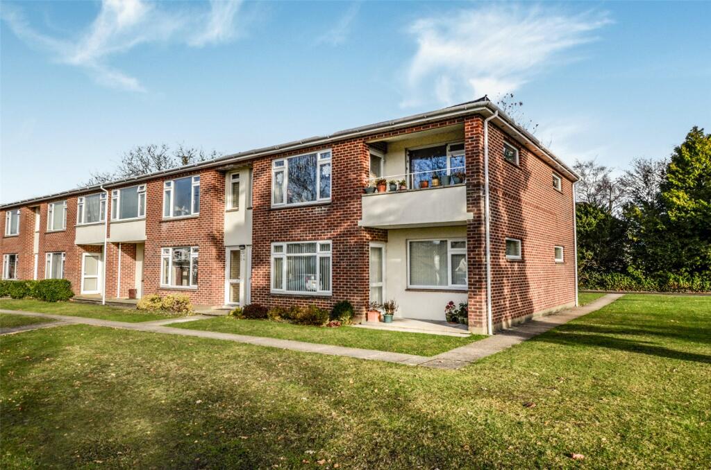 2 bed Apartment for rent in West Moors. From Irving & Sons - Verwood
