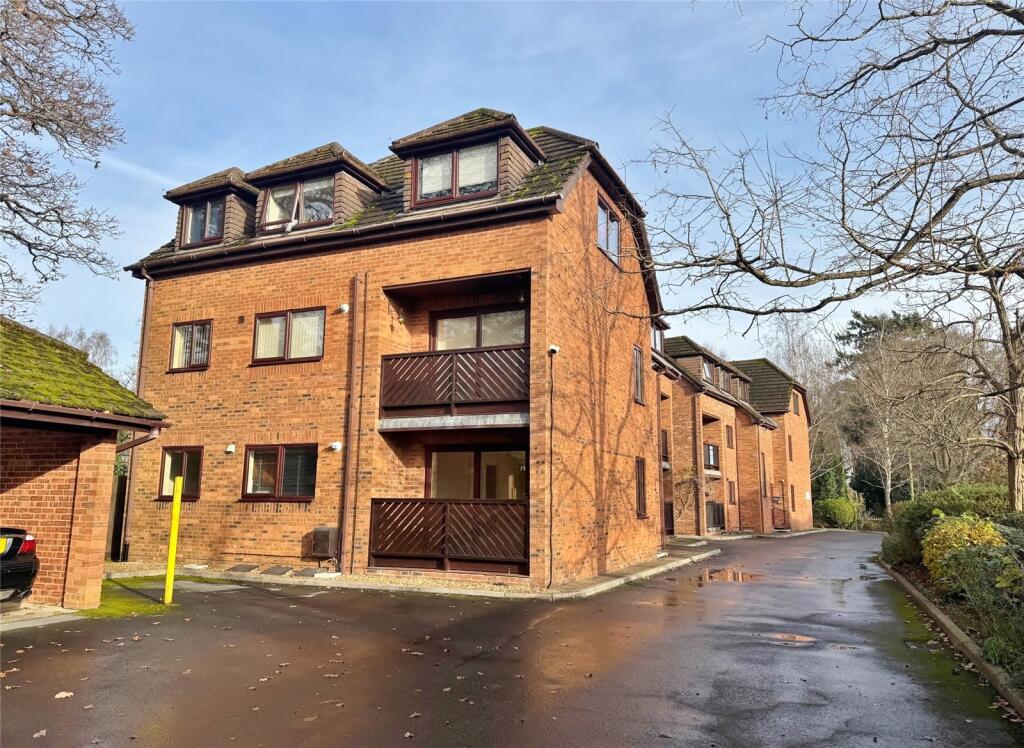 2 bed Apartment for rent in West Moors. From Irving & Sons - Verwood