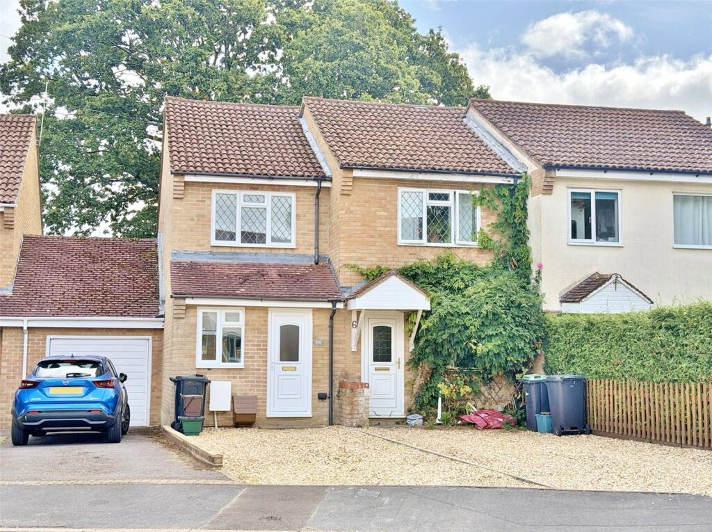 2 bed End of Terrace for rent in Verwood. From Irving & Sons - Verwood 2 bed End of Terrace for rent in Verwood. From Irving & Sons - Verwood