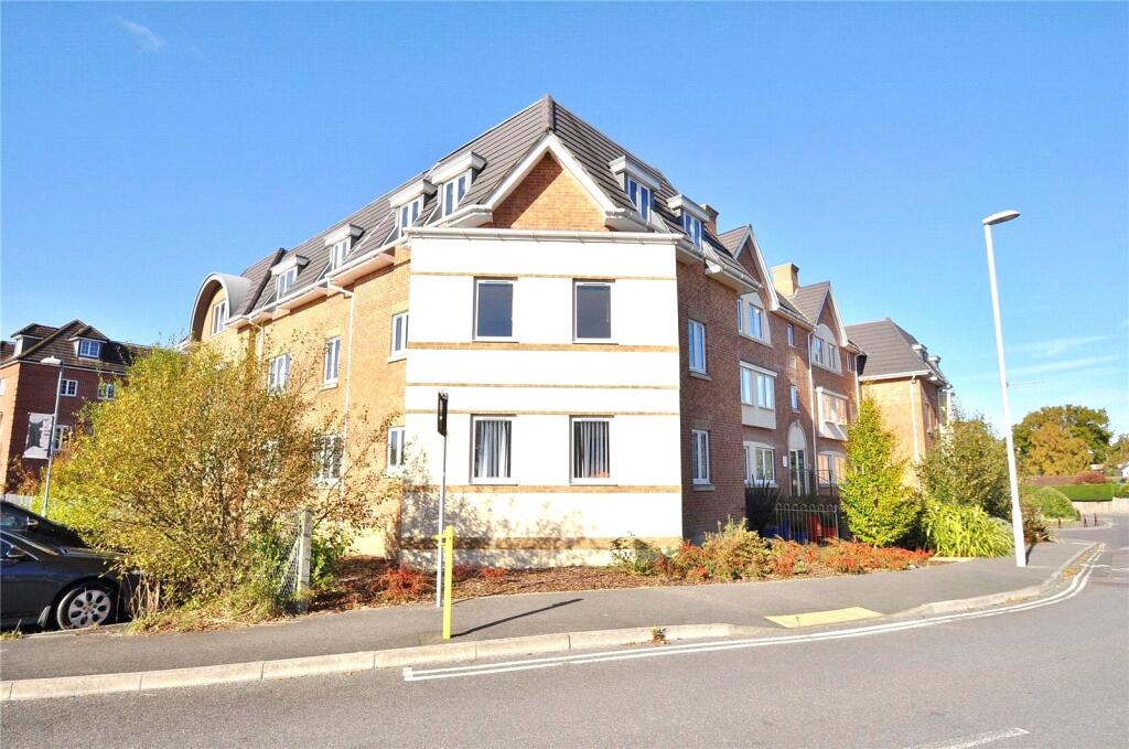 2 bed Apartment for rent in Verwood. From Irving & Sons - Verwood 2 bed Apartment for rent in Verwood. From Irving & Sons - Verwood