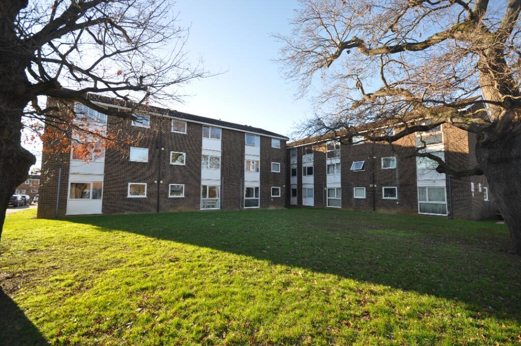 2 bed 1st Floor Flat for rent in Chelmsford. From Independent Property Services - Chelmsford