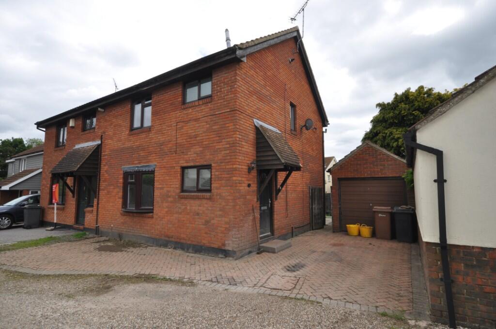 3 bed Semi Detached for rent in Sandon. From Independent Property Services - Chelmsford 3 bed Semi Detached for rent in Sandon. From Independent Property Services - Chelmsford