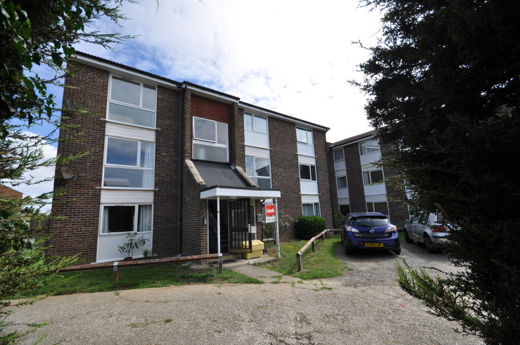 1 bed 1st Floor Flat for rent in Chelmsford. From Independent Property Services - Chelmsford