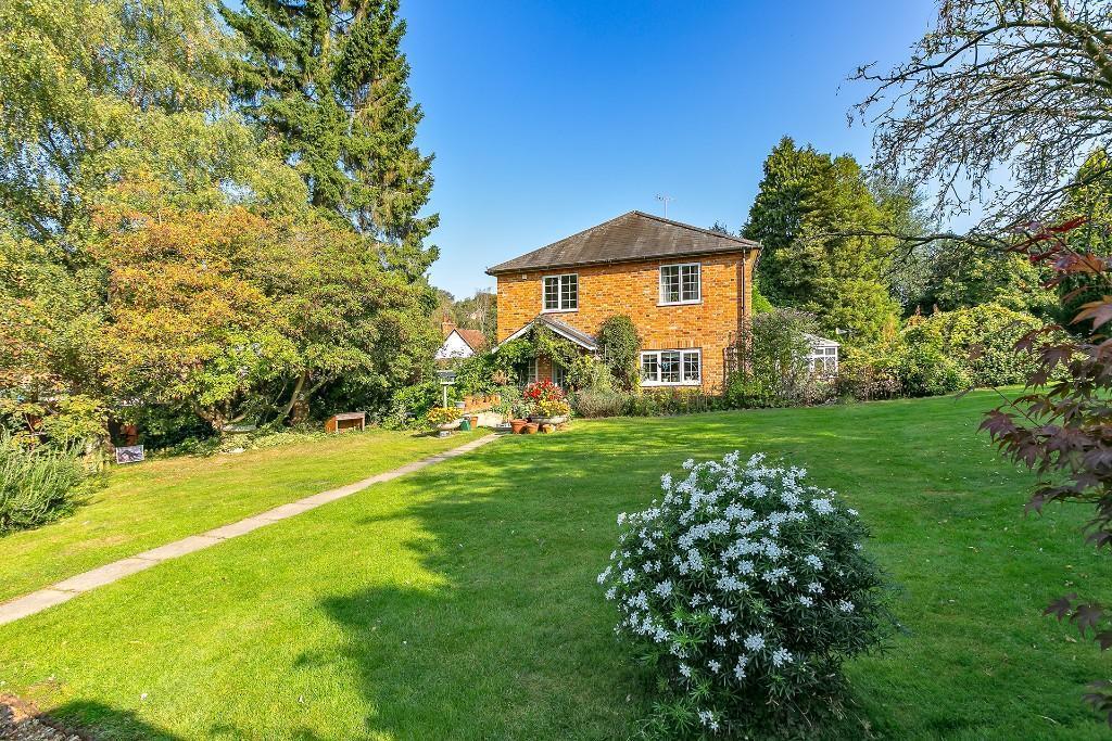 4 bed Detached for rent in Aspley Guise. From Indigo Residential - Barton Road