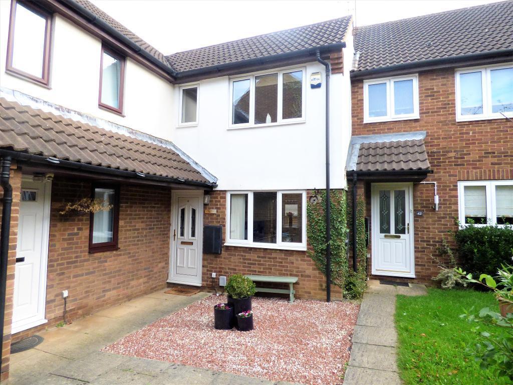 2 bed Mid Terraced House for rent in Streatley. From Indigo Residential - Barton Road