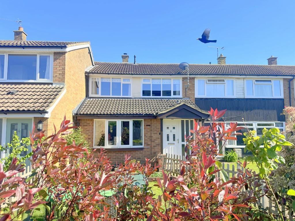 3 bed Mid Terraced House for rent in Upper Sundon. From Indigo Residential - Barton Road