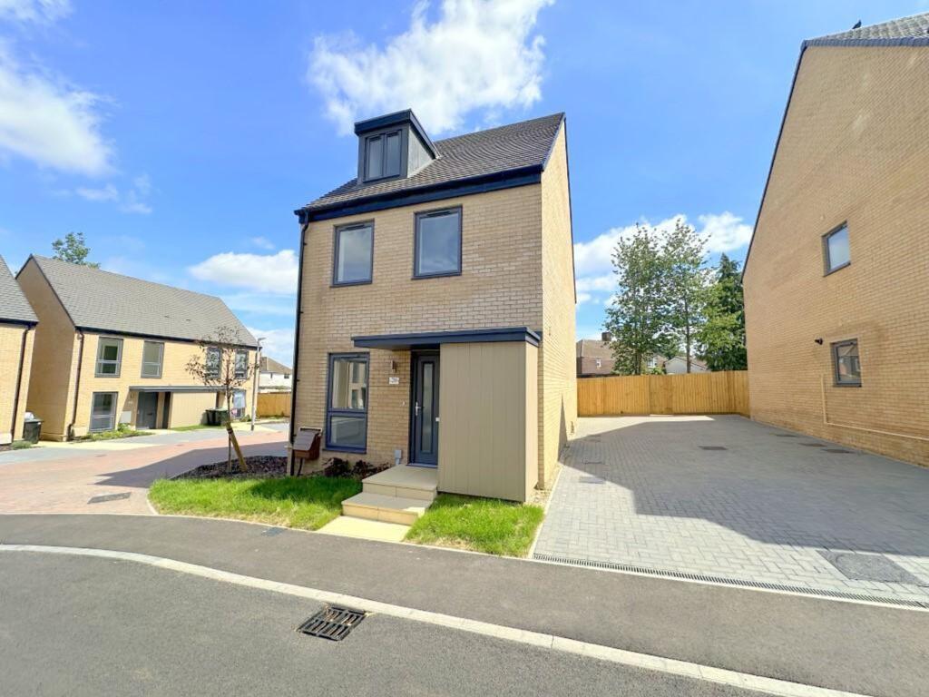 4 bed Detached for rent in Chalton. From Indigo Residential - Barton Road 4 bed Detached for rent in Chalton. From Indigo Residential - Barton Road
