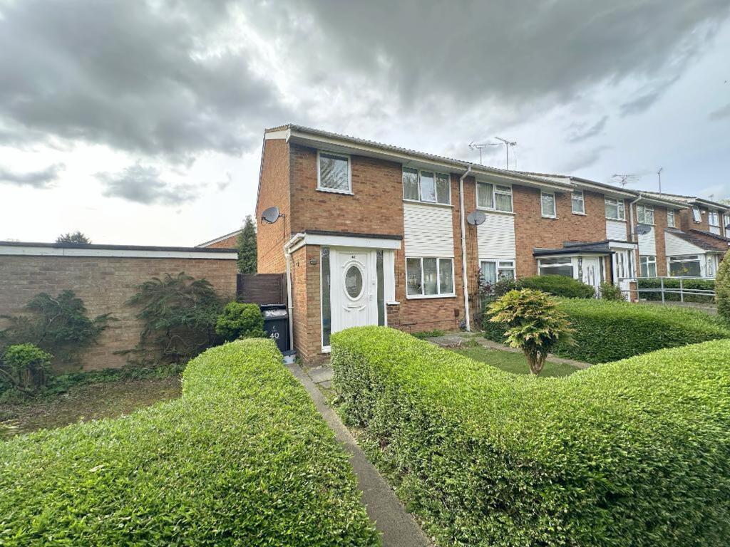 3 bed Mid Terraced House for rent in Luton. From Indigo Residential - Barton Road 3 bed Mid Terraced House for rent in Luton. From Indigo Residential - Barton Road