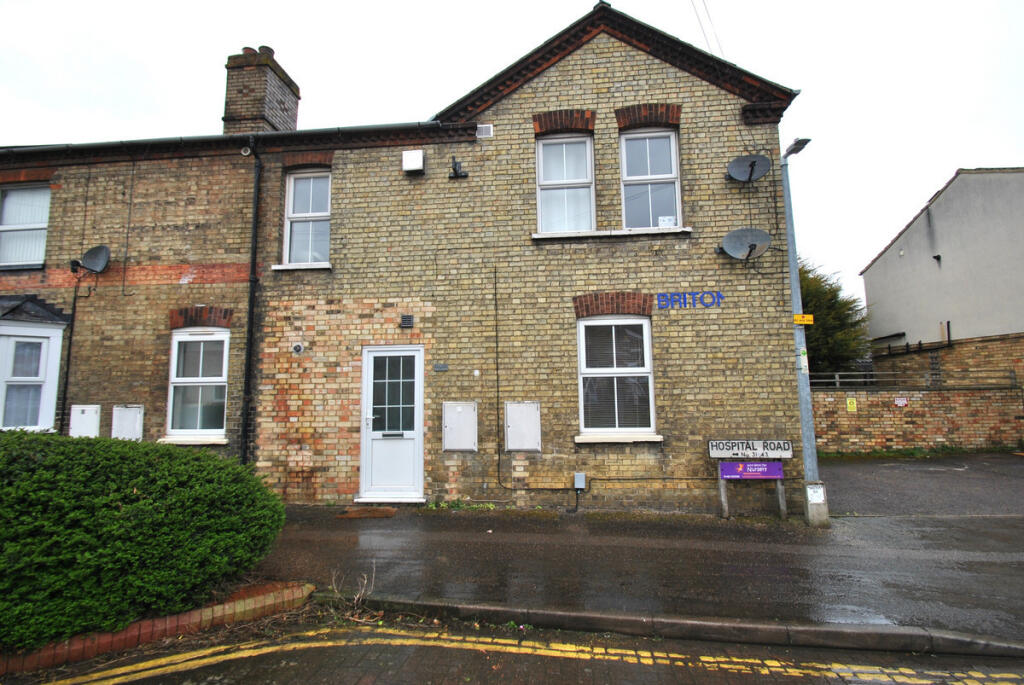 0 bed Studio for rent in Arlesey. From Isabelle Estates Ltd - Letchworth Garden City