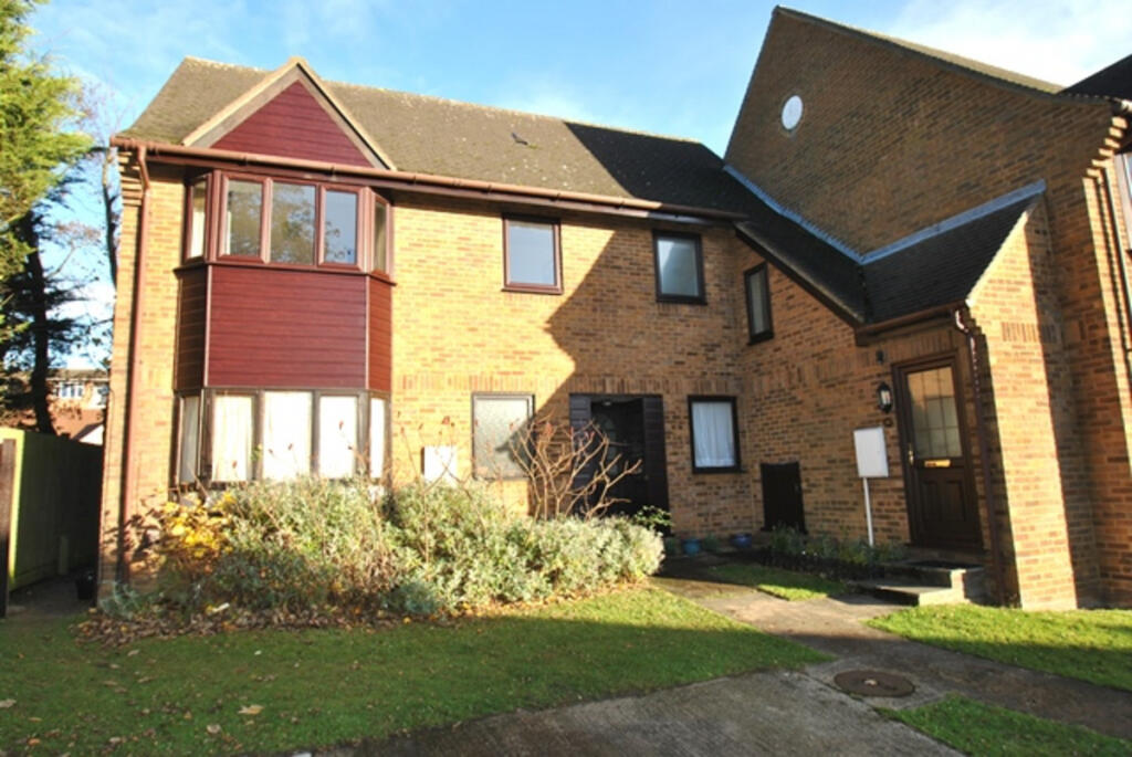 2 bed Annexe for rent in Letchworth. From Isabelle Estates Ltd - Letchworth Garden City