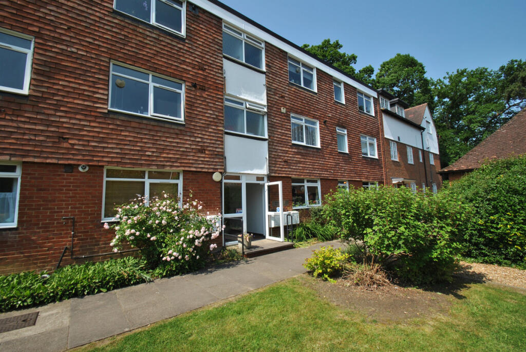 2 bed Apartment for rent in Letchworth. From Isabelle Estates Ltd - Letchworth Garden City 2 bed Apartment for rent in Letchworth. From Isabelle Estates Ltd - Letchworth Garden City