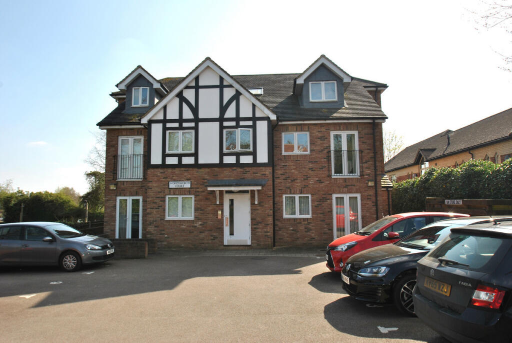 1 bed Apartment for rent in Knebworth. From Isabelle Estates Ltd - Letchworth Garden City