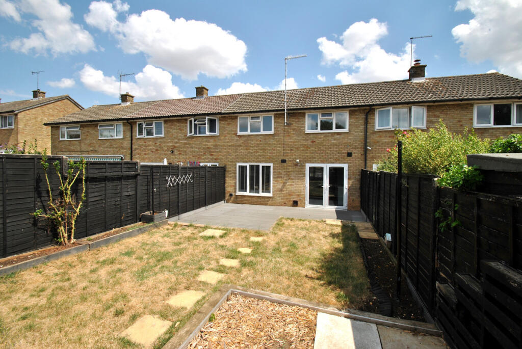 3 bed Mid Terraced House for rent in Aston. From Isabelle Estates Ltd - Letchworth Garden City