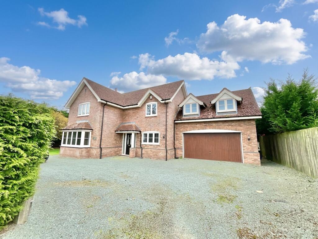 4 bed Detached for rent in Knightley. From James Du Pavey - Eccleshall 4 bed Detached for rent in Knightley. From James Du Pavey - Eccleshall
