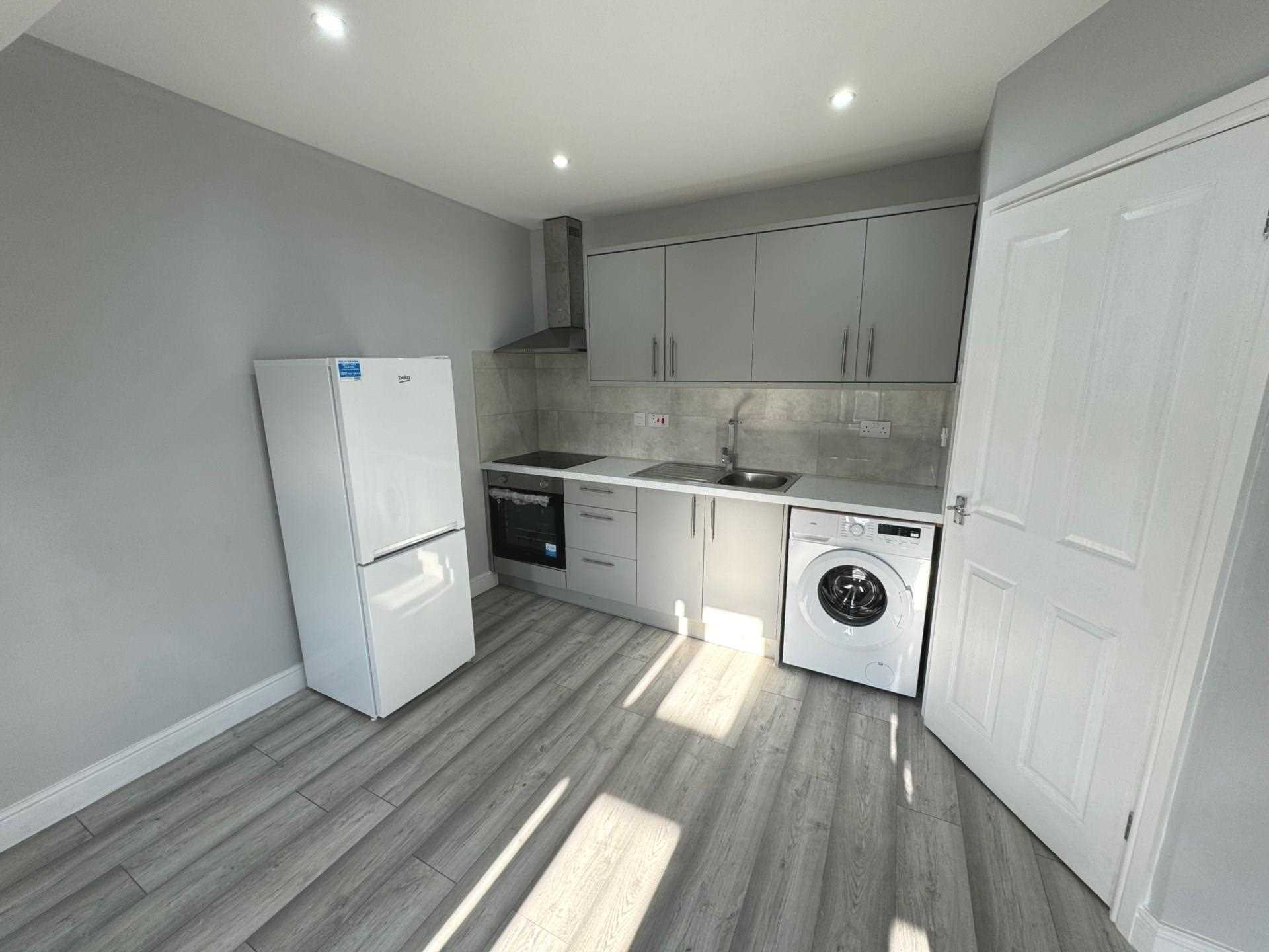2 bed 1st Floor Flat for rent in Reading. From Reading Estate Agent