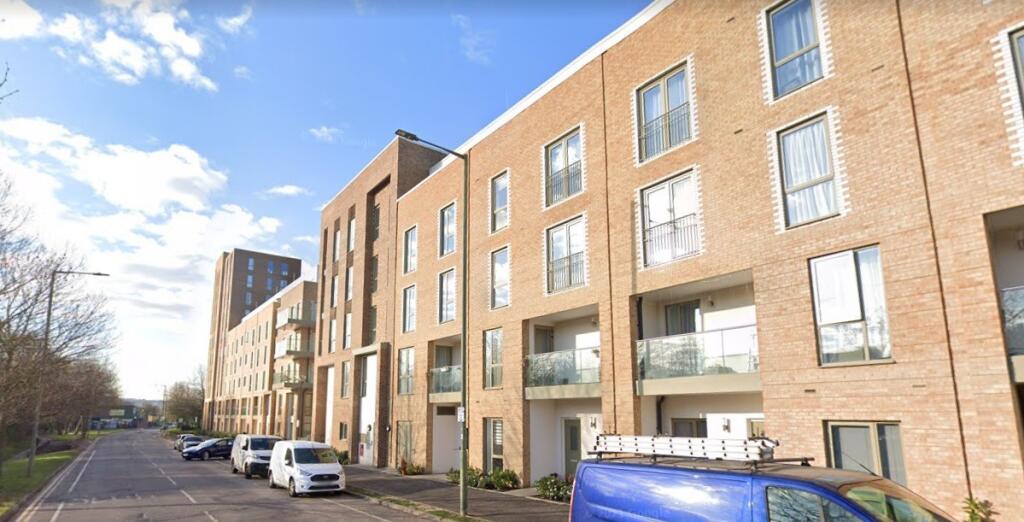 1 bed 1st Floor Flat for rent in Hendon. From Warren Bradley Estates