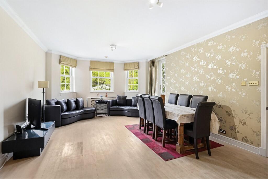 2 bed 1st Floor Flat for rent in Wimbledon. From John D Wood & Co. Sales - Wimbledon Village