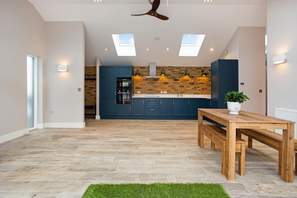 2 bed Detached for rent in London. From John D Wood & Co. Sales - Wimbledon Village 2 bed Detached for rent in London. From John D Wood & Co. Sales - Wimbledon Village