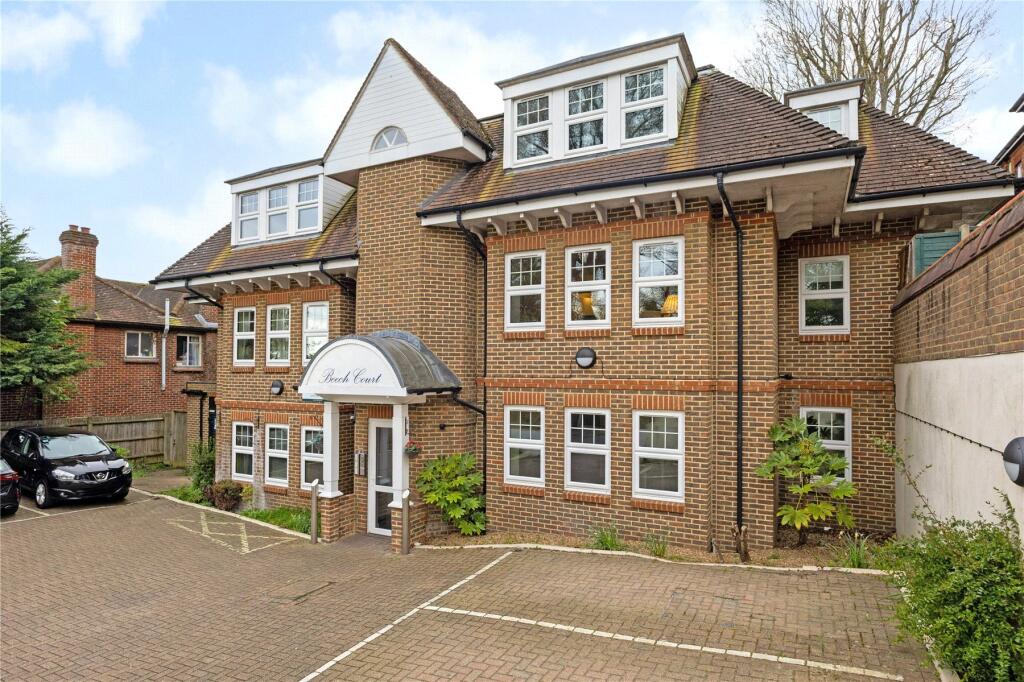 1 bed 1st Floor Flat for rent in London. From John D Wood & Co. Sales - Wimbledon Village