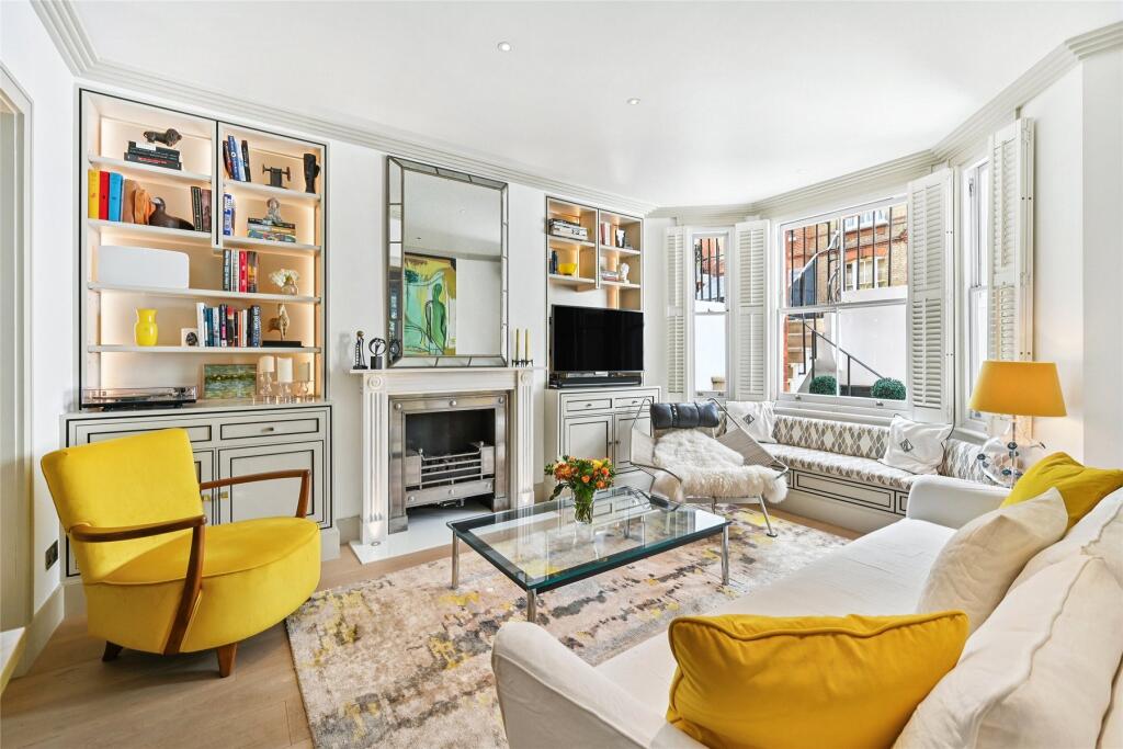 2 bed 1st Floor Flat for rent in London. From John D Wood & Co. Sales - Chelsea Green