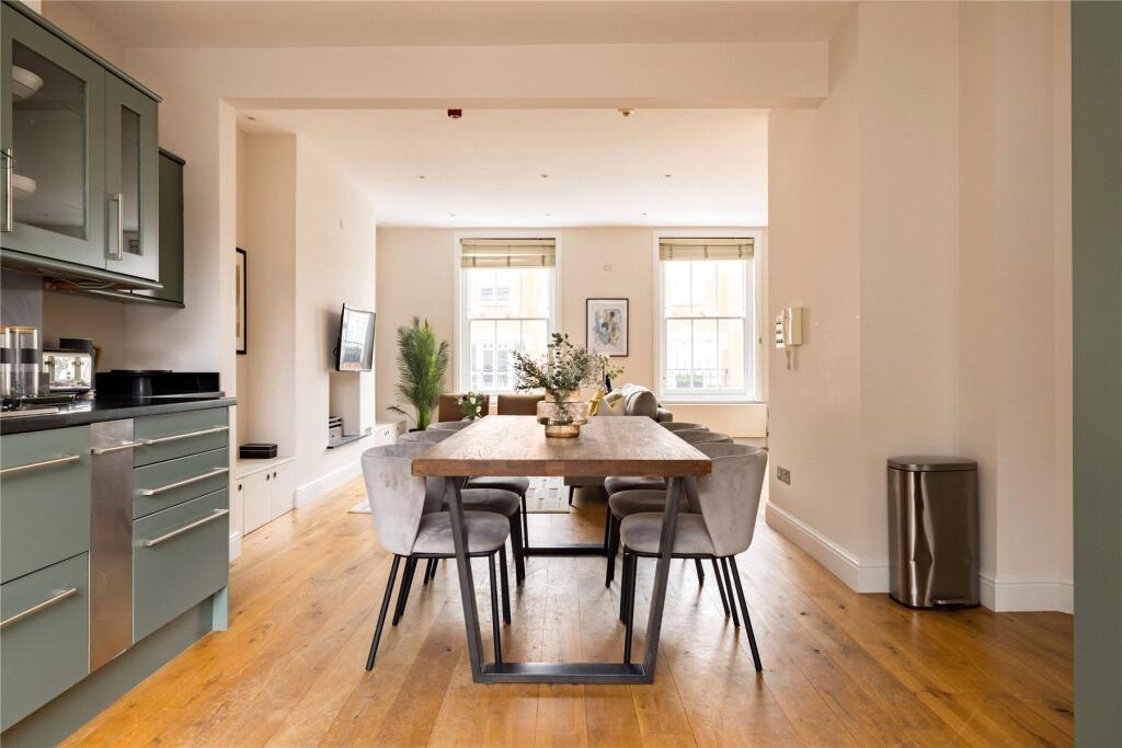 2 bed Annexe for rent in London. From John D Wood & Co. Sales - Chelsea Green