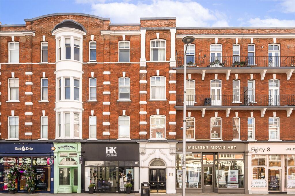 2 bed 1st Floor Flat for rent in London. From John D Wood & Co. Sales - Chelsea Green