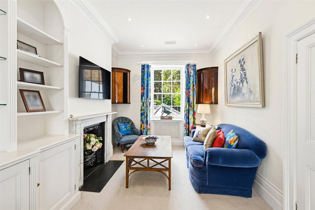 5 bed Mid Terraced House for rent in London. From John D Wood & Co. Sales - Chelsea Green