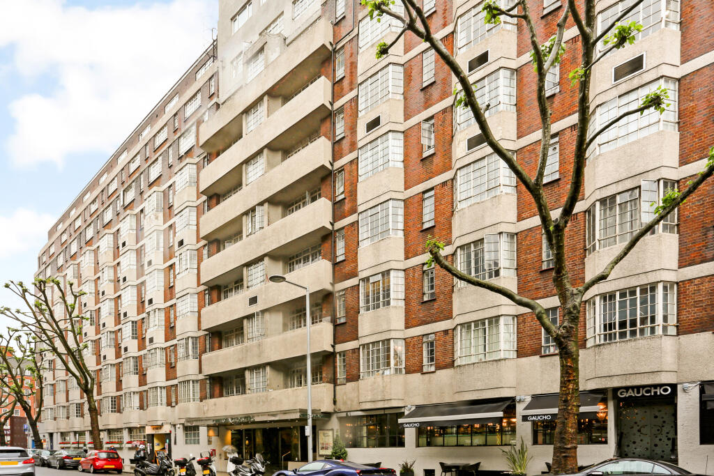 1 bed 1st Floor Flat for rent in London. From John D Wood & Co. Sales - Chelsea Green