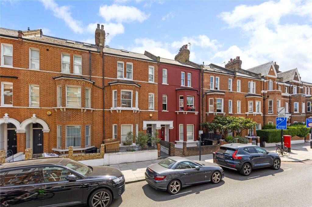 5 bed Detached for rent in Battersea. From John D Wood & Co. Sales - Battersea