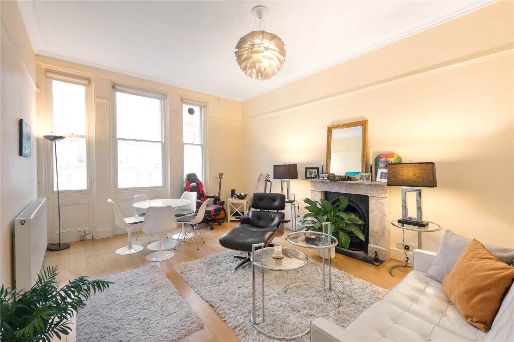 2 bed 1st Floor Flat for rent in London. From John D Wood & Co. Sales - South Kensington