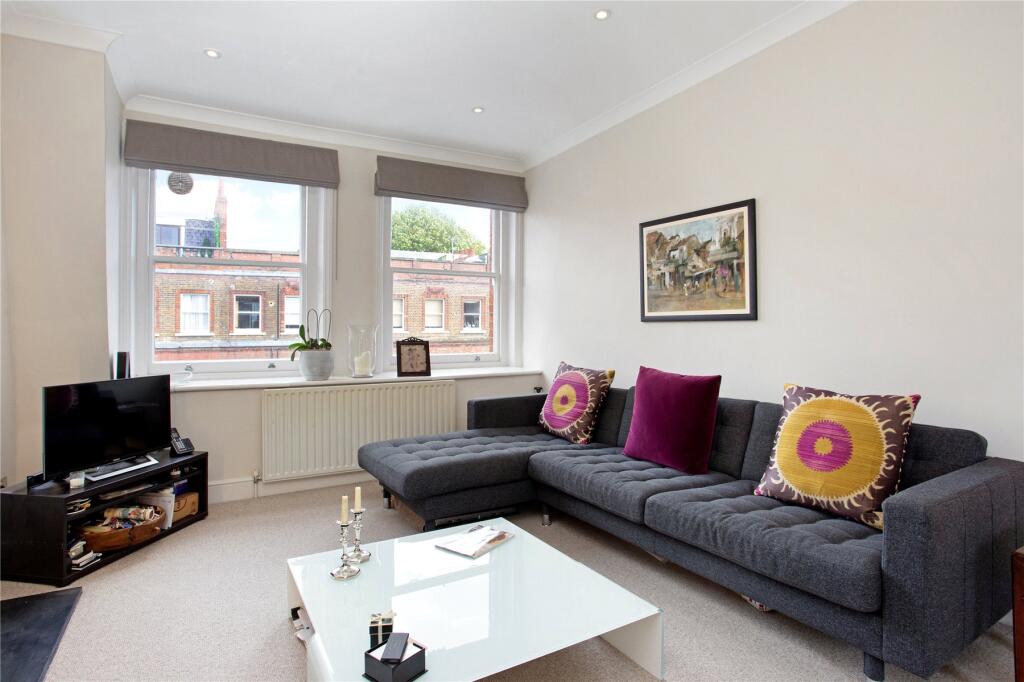 2 bed 1st Floor Flat for rent in London. From John D Wood & Co. Sales - South Kensington