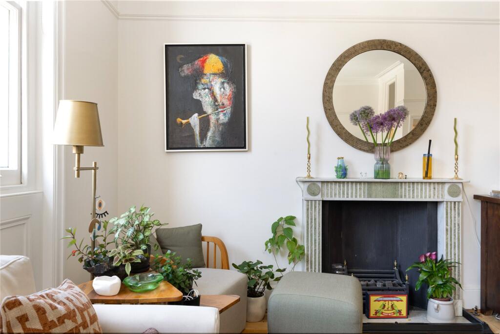 2 bed 1st Floor Flat for rent in London. From John D Wood & Co. Sales - South Kensington