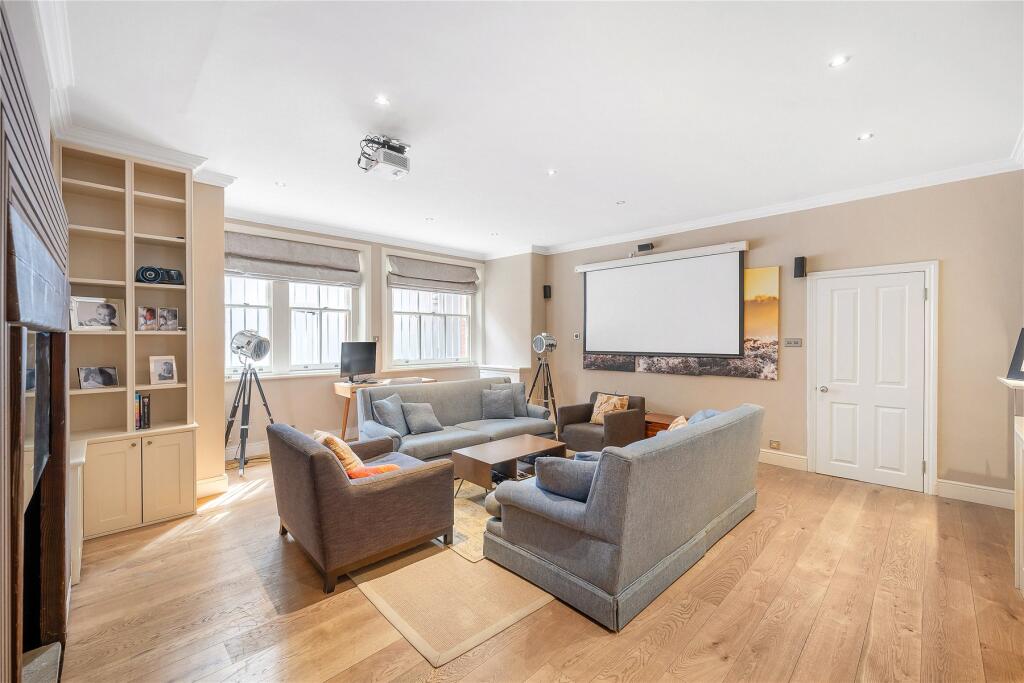 2 bed 1st Floor Flat for rent in London. From John D Wood & Co. Sales - South Kensington