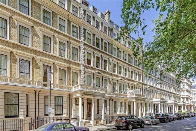 1 bed 1st Floor Flat for rent in Kensington. From John D Wood & Co. Sales - South Kensington