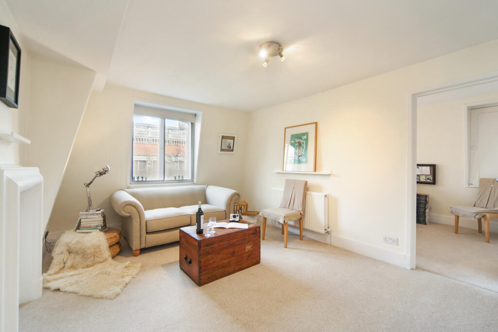 1 bed 1st Floor Flat for rent in London. From John D Wood & Co. Sales - South Kensington