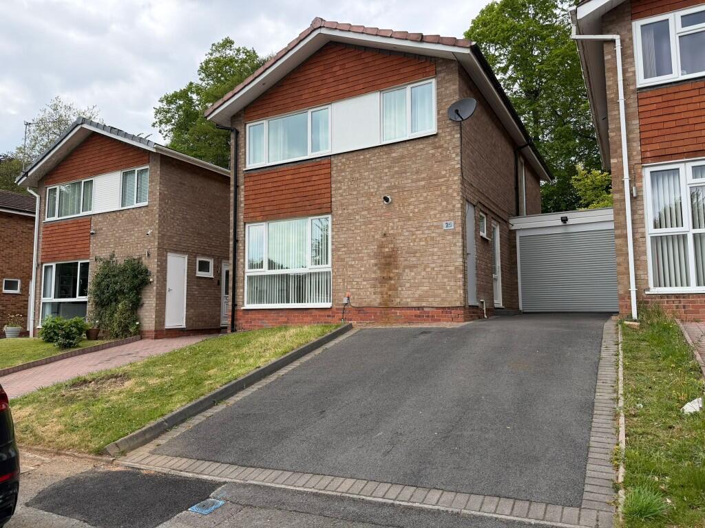 4 bed Detached for rent in Birmingham. From JR Estates - Selly Park 4 bed Detached for rent in Birmingham. From JR Estates - Selly Park