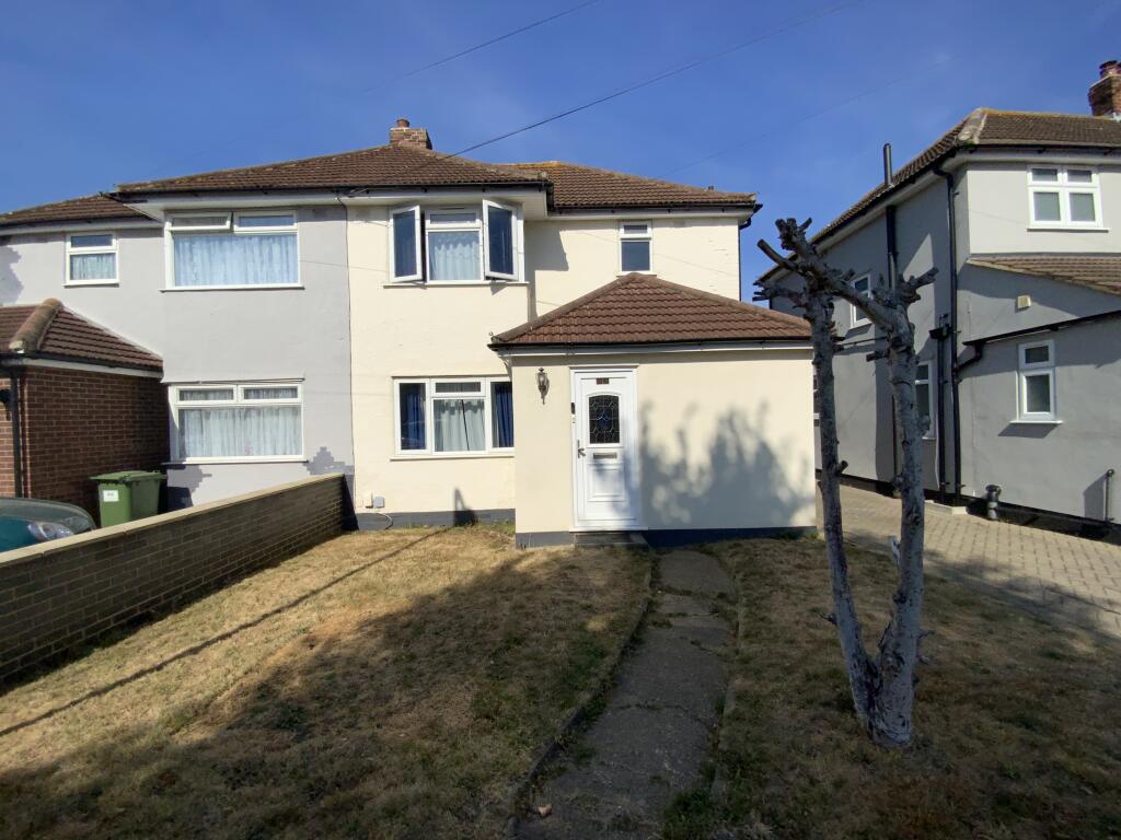 3 bed Semi Detached for rent in Hornchurch. From Readings Property Services - Elm Park - Lettings