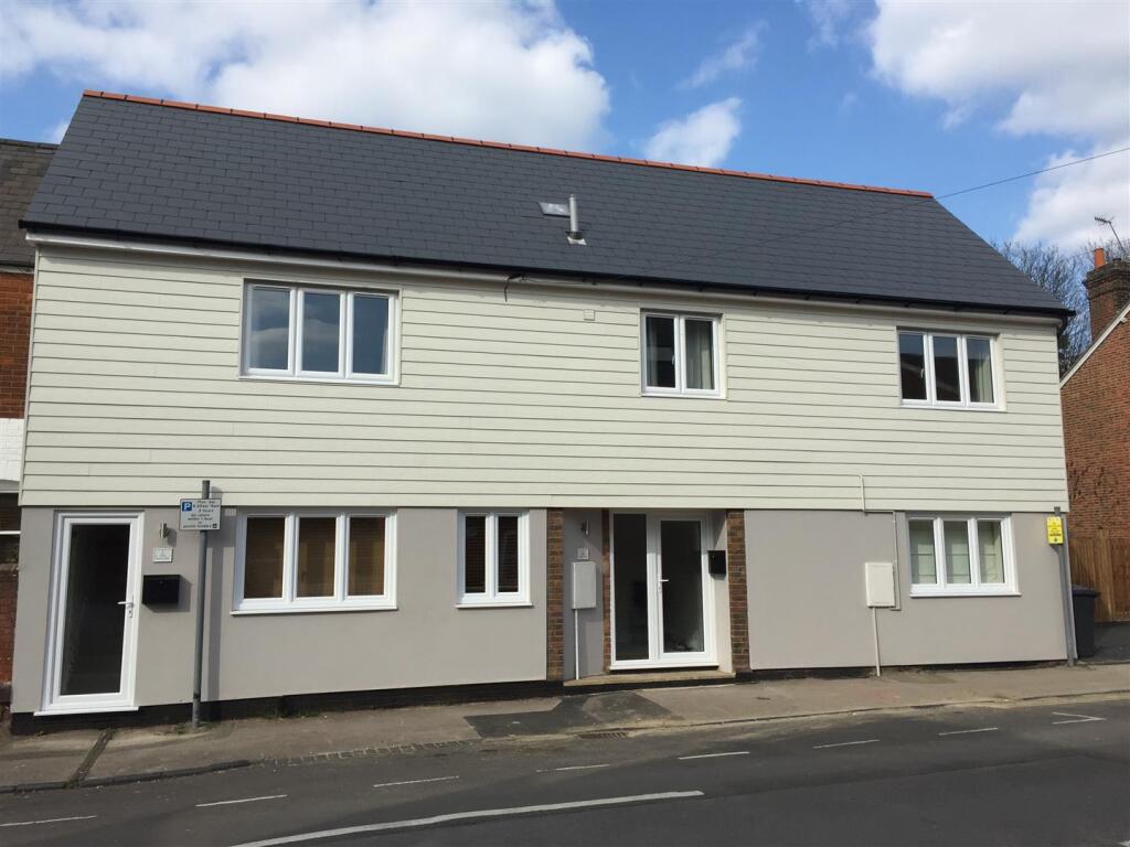 1 bed 1st Floor Flat for rent in Guildford. From Grantley - Guildford 1 bed 1st Floor Flat for rent in Guildford. From Grantley - Guildford