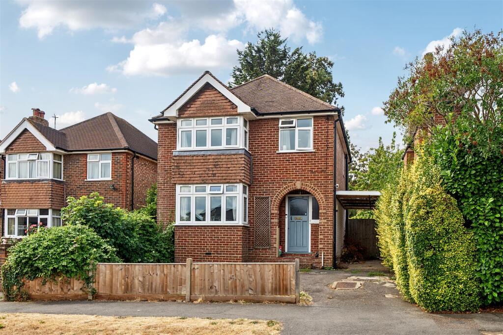 3 bed Detached for rent in Guildford. From Grantley - Guildford